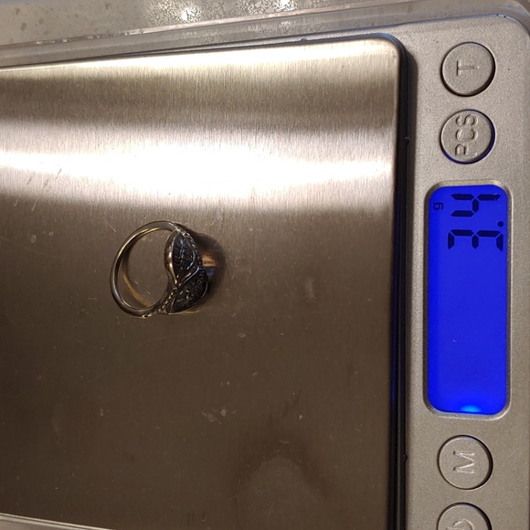 14k diamond white gold ring size 6 - Picture 7 of 7